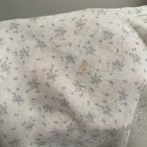 Doen Lovisa Nightgown Small Floral Smocked Neck Midi - Picture 8 of 9